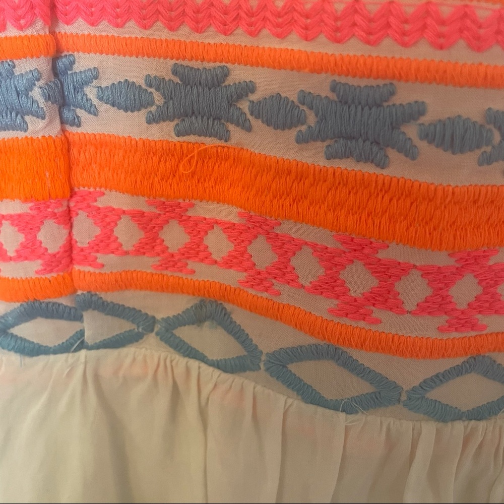 Gauzy Neon and White Dress - Picture 5 of 9